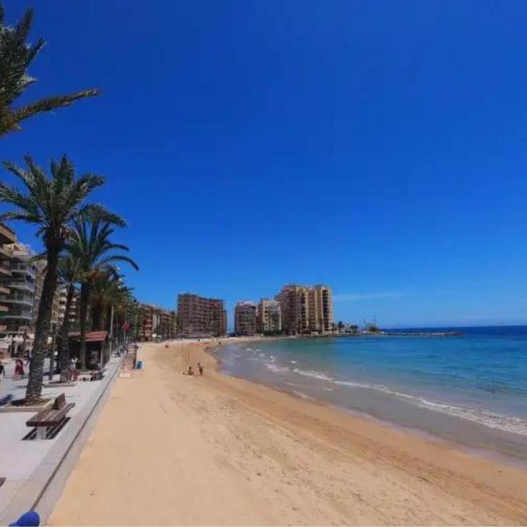 Casa Alegria apartment with pool - Two-Bedroom Apartment - 3