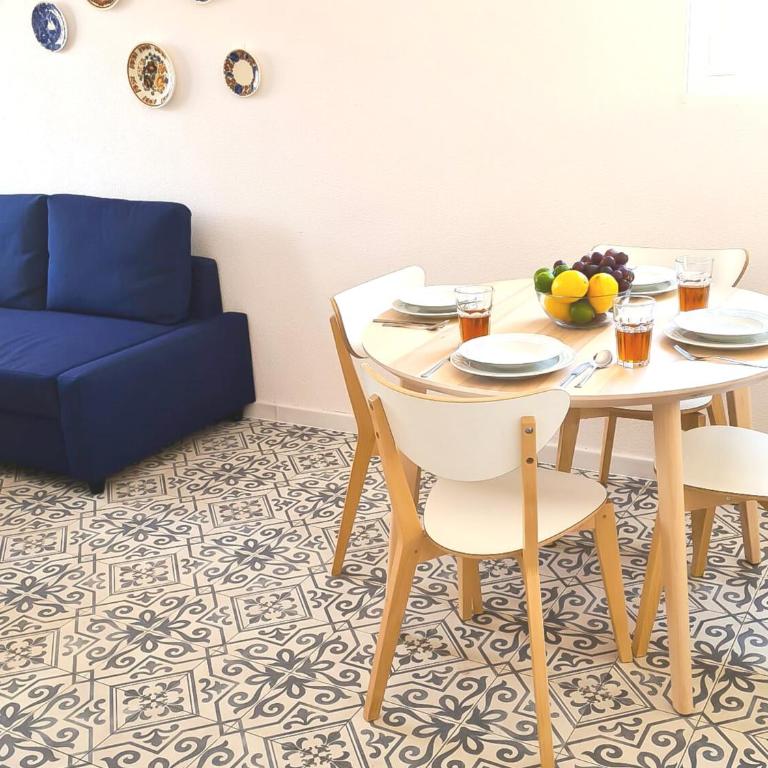 Casa Alegria apartment with pool - Two-Bedroom Apartment - 30