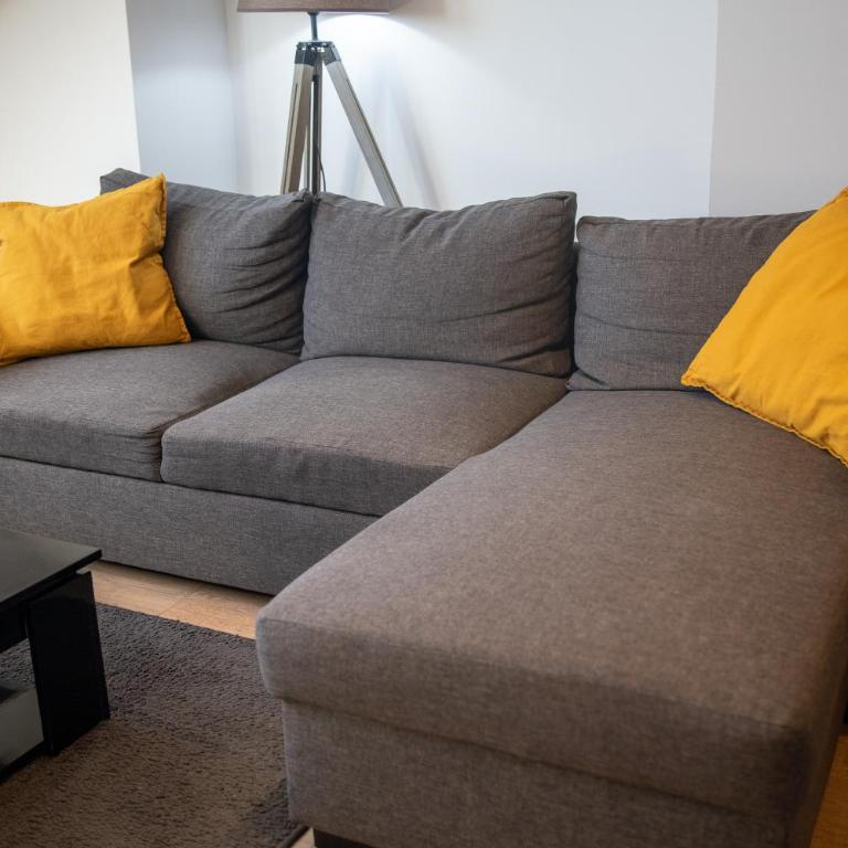 KASA FRIENDLY - Proche centre ville - Tout équipe et calme - Appartement 2 Chambres - 17