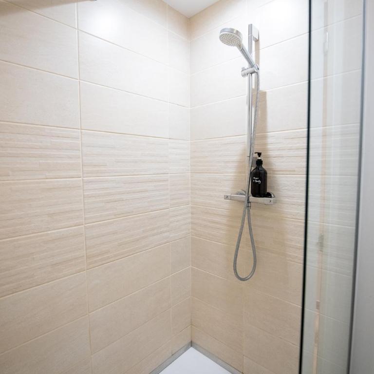 KASA FRIENDLY - Proche centre ville - Tout équipe et calme - Appartement 2 Chambres - 12