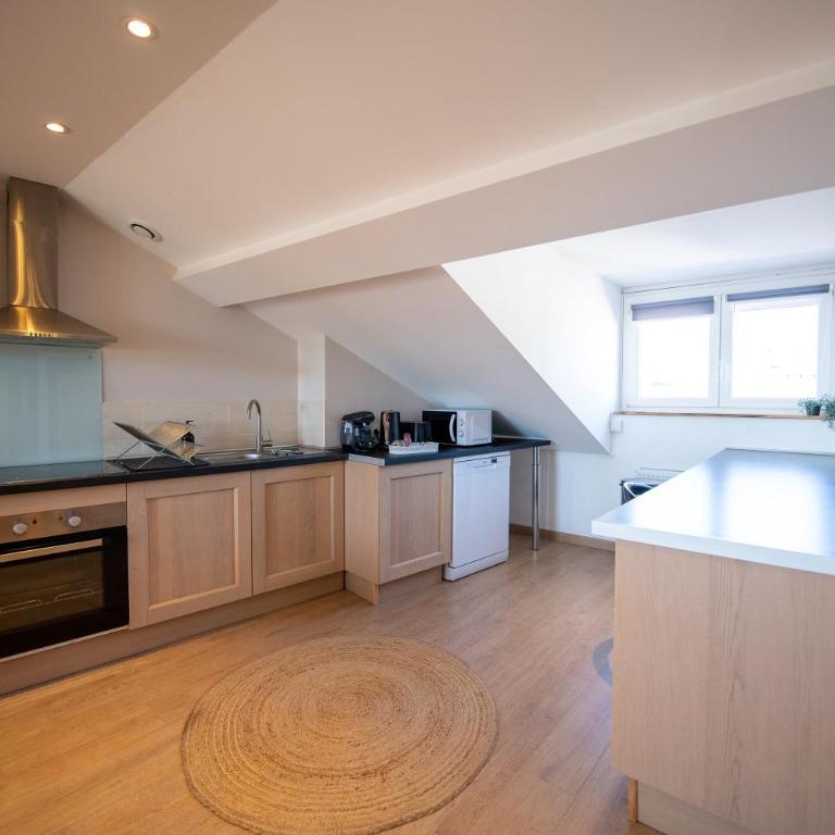 KASA FRIENDLY - Proche centre ville - Tout équipe et calme - Appartement 2 Chambres - 18