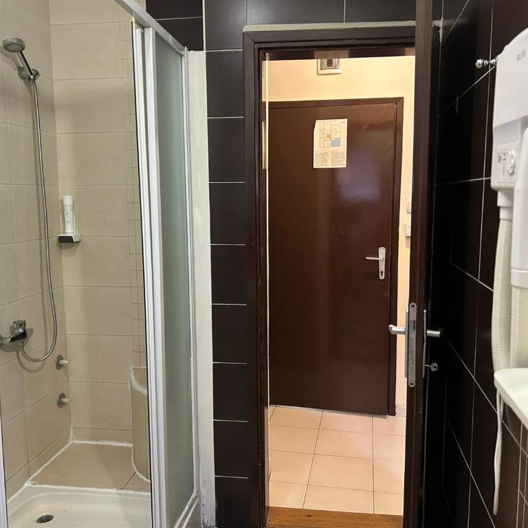 DuoD - Deluxe Triple Room - 1