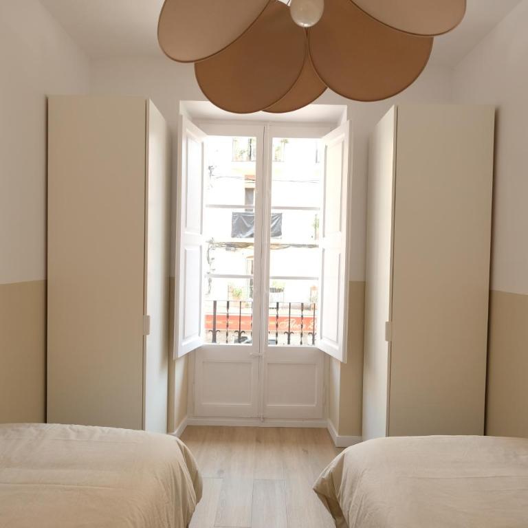 Reina María Cristina, céntrico y luminoso - Apartamento de 2 dormitorios - 7