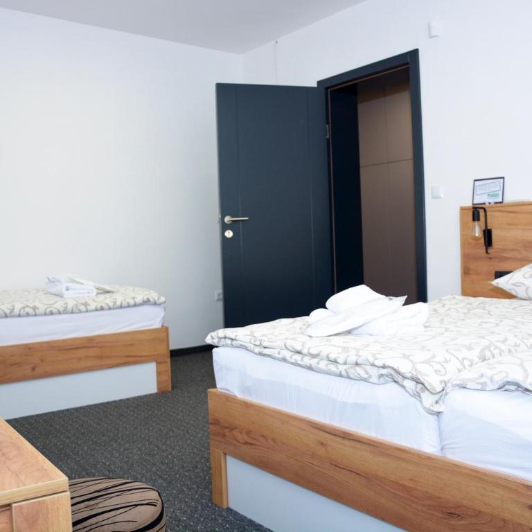 Apartman City Peace Sarajevo, 72 m2, free parking - Apartment - 15