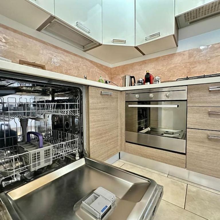 [Near Train Station] Luxury house 5 beds - Appartamento con 2 Camere da Letto - 32