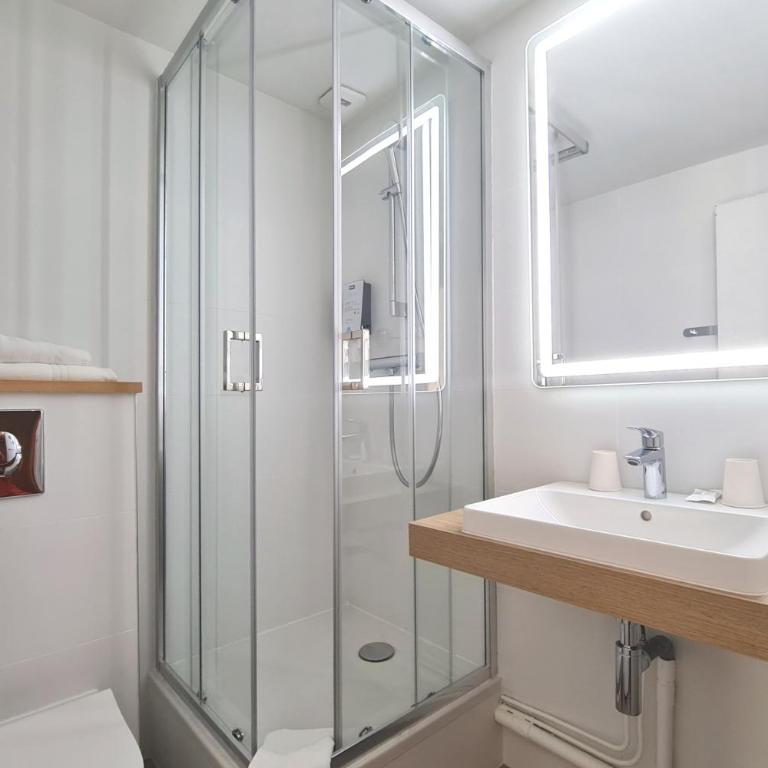Kyriad Vannes Centre Ville - Chambre Double Standard - 4