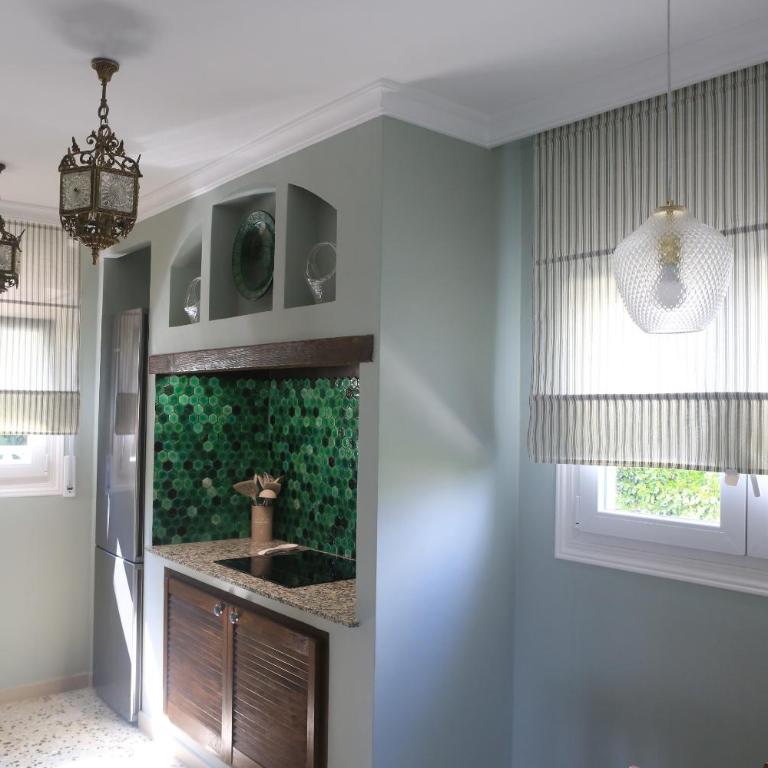 Newly furnished cozy house next to the beach - Casa de 4 dormitorios - 10