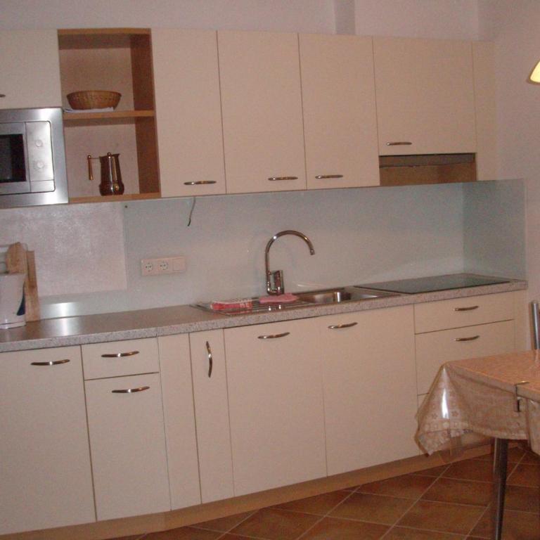 Haus Schmiedhofer - Doppelzimmer mit eigenem Bad - 4