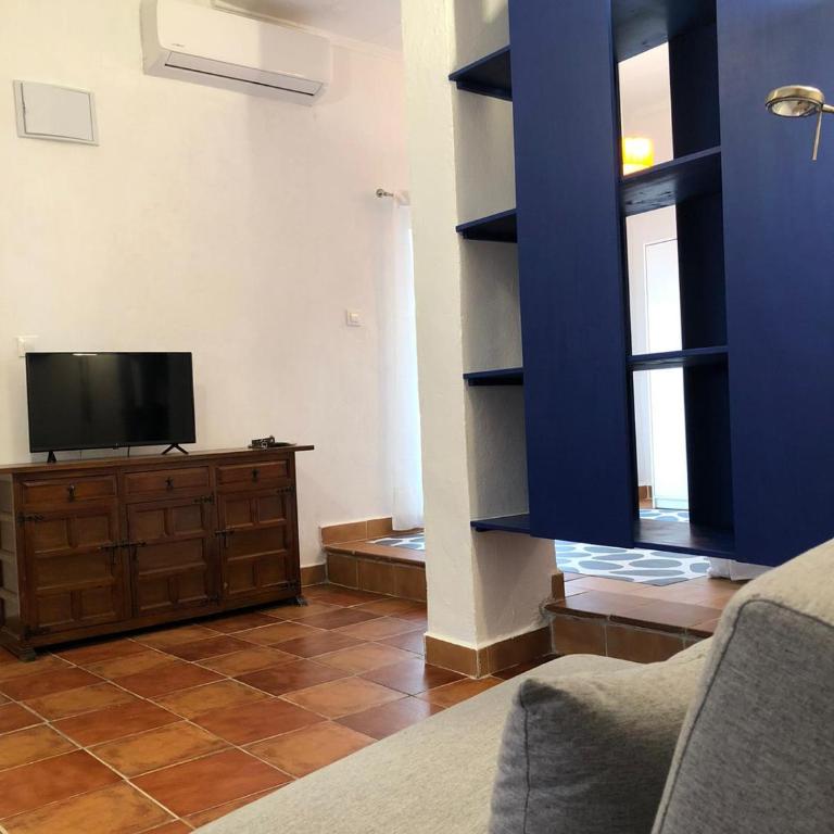 ANDALUZ LIVING - Traditional andalusian house, casa de vecinos - Estudio - 7