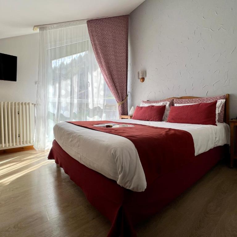 Logis Hôtel les Chatelminés - Chambre Deluxe - 2