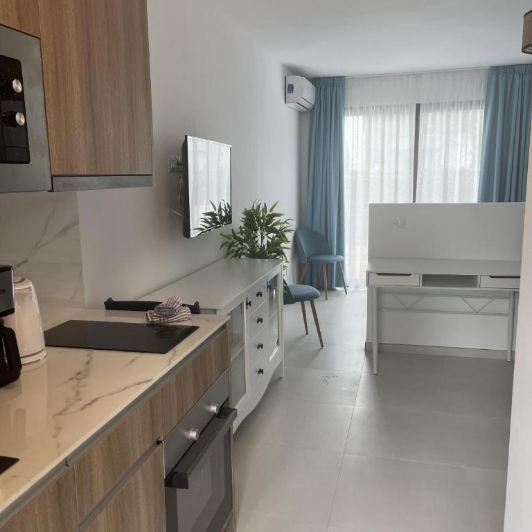 Estepona - Playa - Estudio con terrazas cerca del mar Pa6 - Apartamento - 2