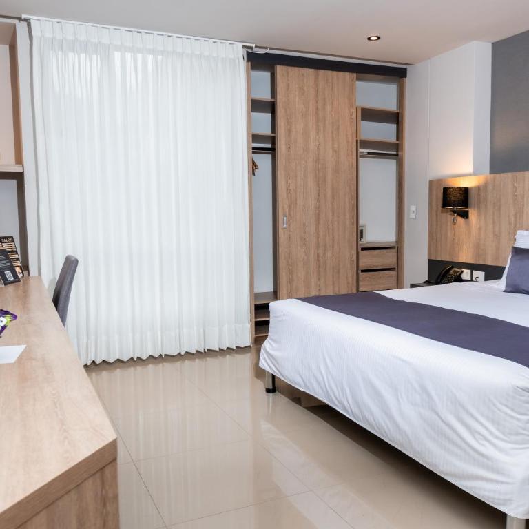 Hotel Plaza del Lili - Habitación con cama extragrande. - 2
