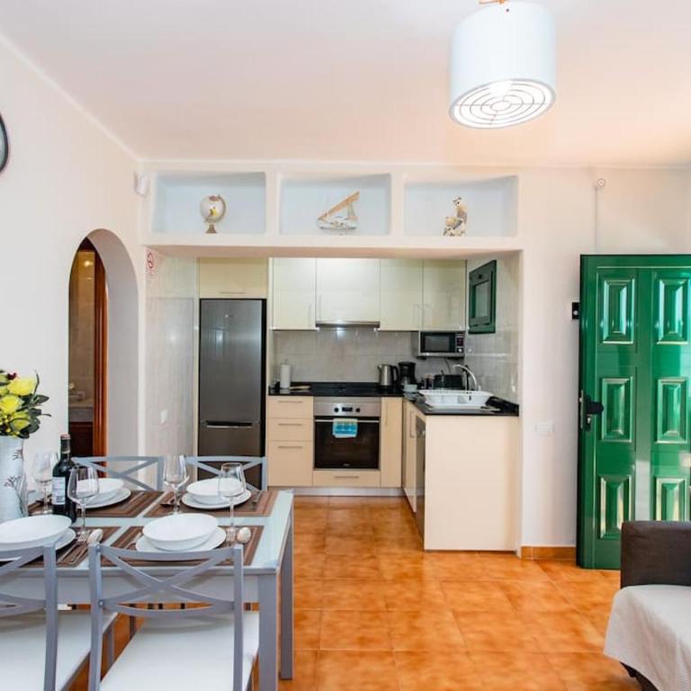 Casa Luna - One-Bedroom Apartment - 2