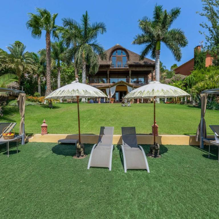 Indonesian Palace Luxurious Boutique - Villa - 41