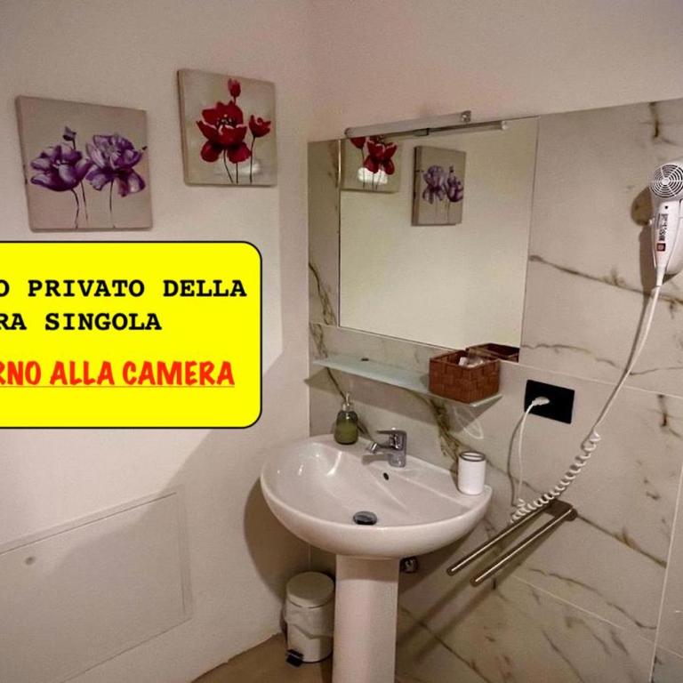 B&B Giardino delle Camelie - Camera Singola con Bagno Privato - 4