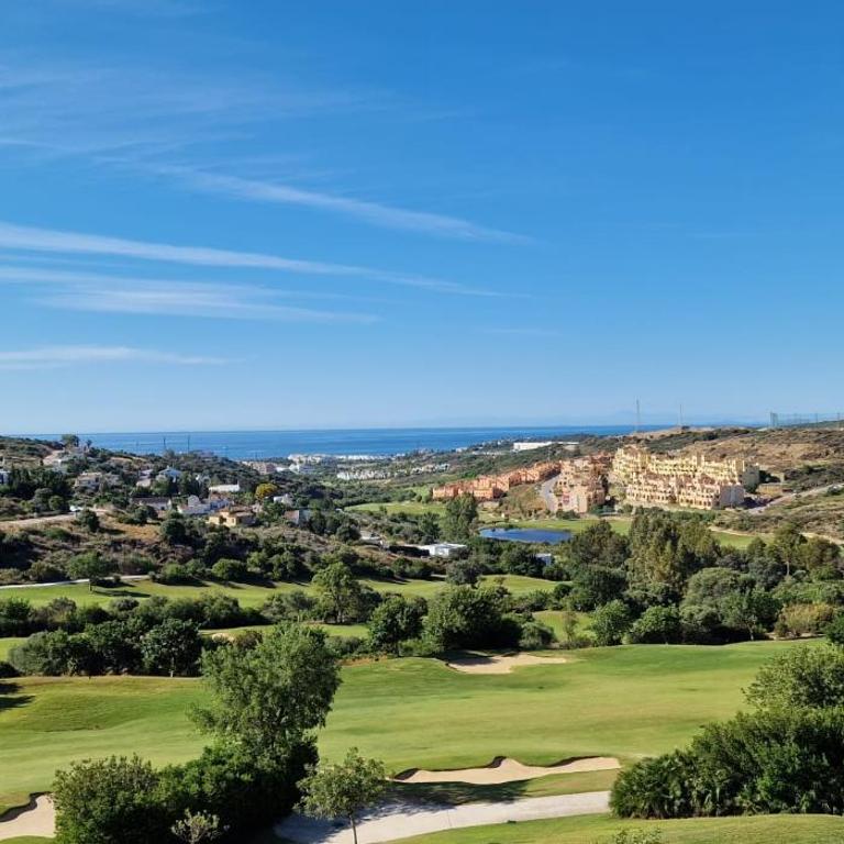 Penthouse Seaview and Golf Valle Romano Estepona - Apartamento de 2 dormitorios - 1