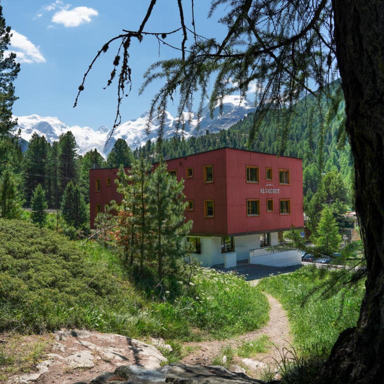 Hotel Morteratsch - Doppelzimmer mit eigenem Bad - Nebengebäude - 1
