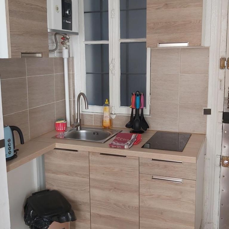 STUDIO RUE GAUTHEY PARIS 17 - Appartement 1 Chambre - 1