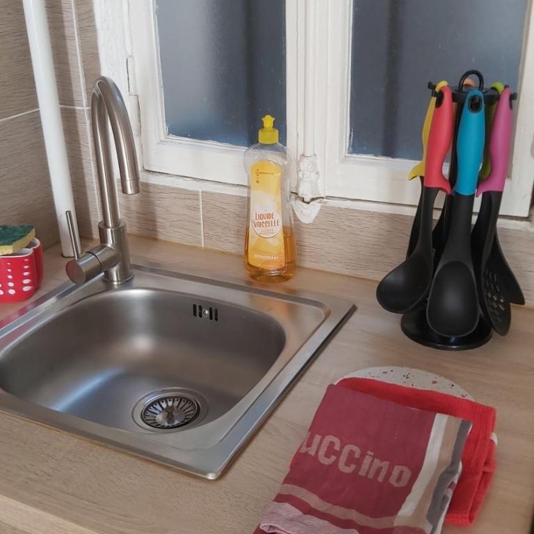 STUDIO RUE GAUTHEY PARIS 17 - Appartement 1 Chambre - 15