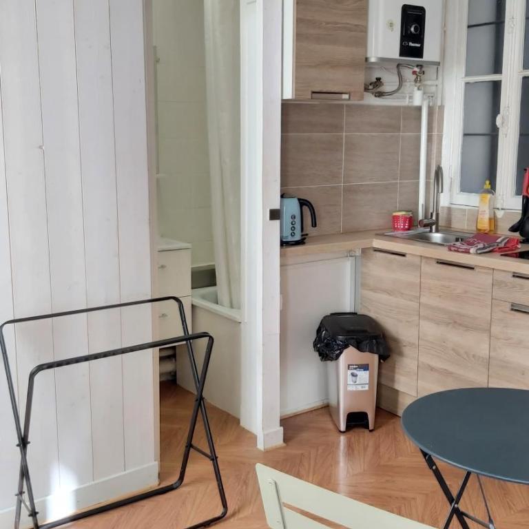 STUDIO RUE GAUTHEY PARIS 17 - Appartement 1 Chambre - 3