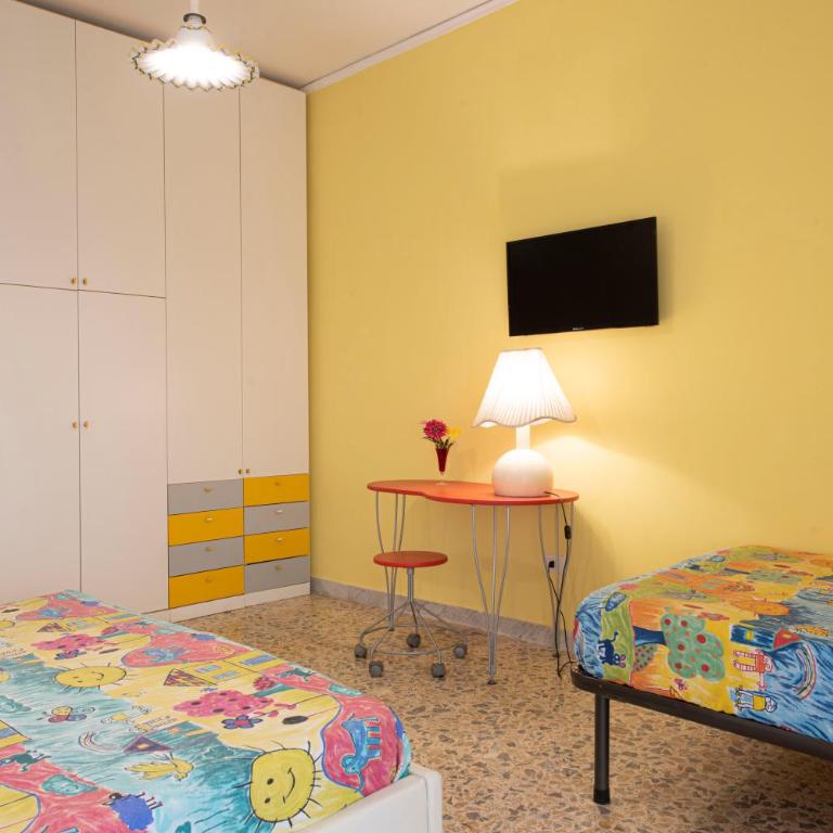 Vomero Cilea House with balcony - Appartamento con 2 Camere da Letto - 13