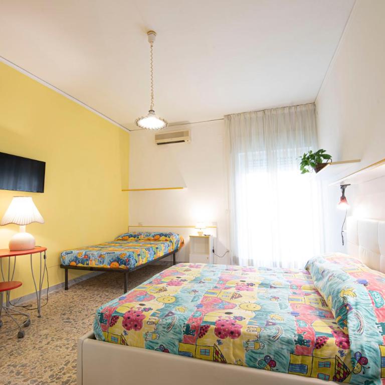 Vomero Cilea House with balcony - Appartamento con 2 Camere da Letto - 10
