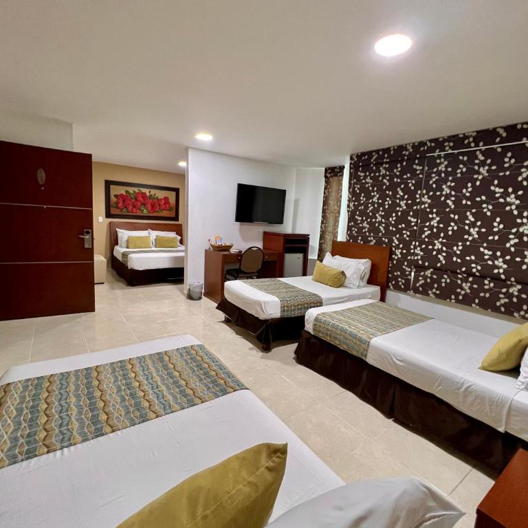 Hotel Buena Vista Express - Habitación Familiar - 6