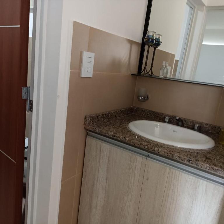 Costanera con cochera - Apartamento de 1 dormitorio - 4