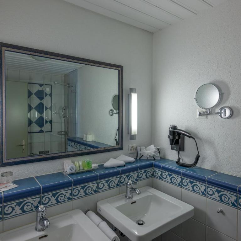 Hotel Spinne Grindelwald - Junior Suite mit Blick auf den Eiger - 5