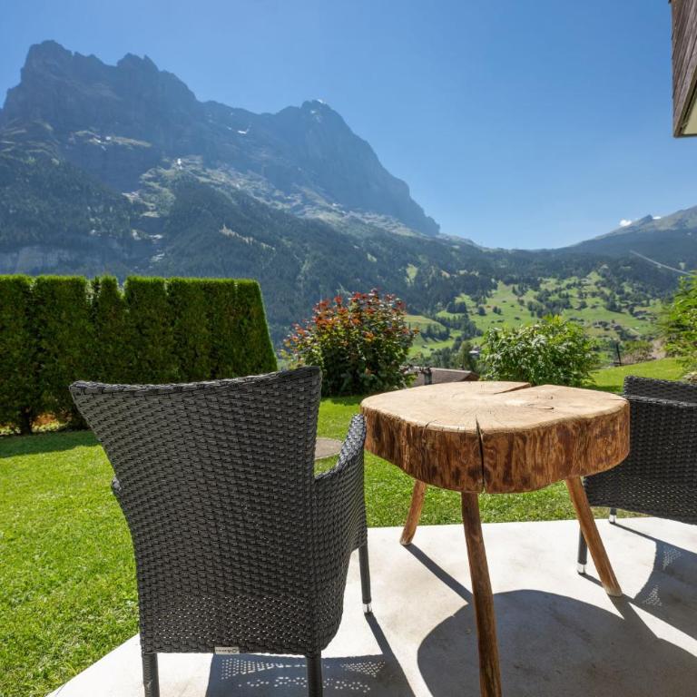 Hotel Spinne Grindelwald - Doppelzimmer mit Gartenblick - 5