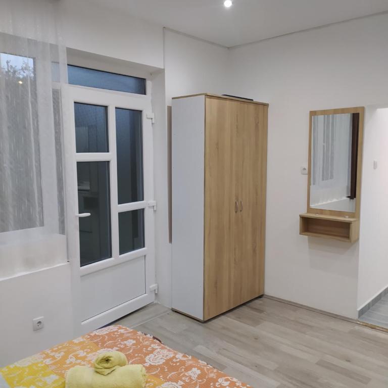 Pavicevic - One-Bedroom Apartment - 14