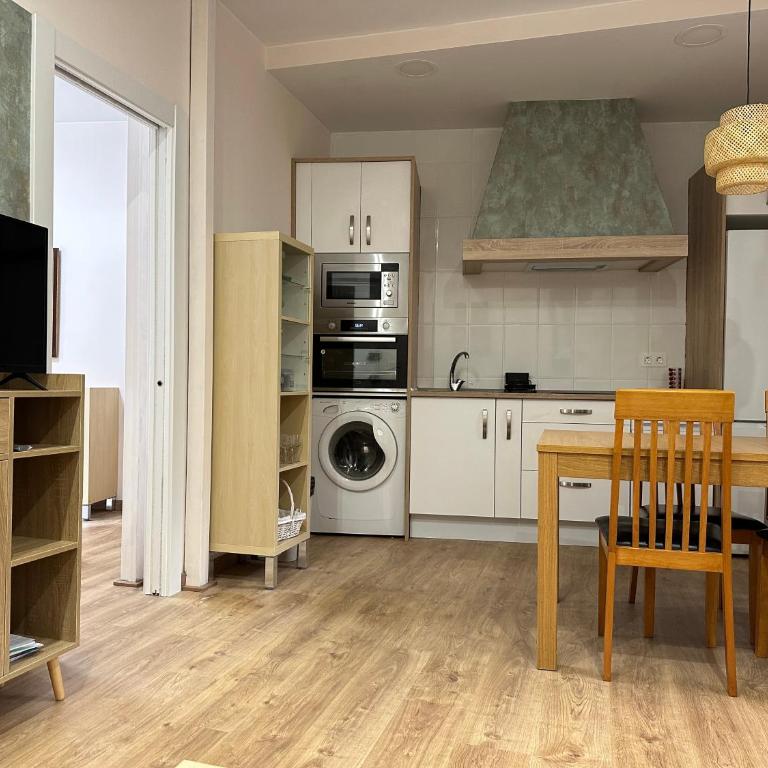 Dos Torres Tenor Gayarre - Encanto con Balcón Interior - Apartamento de 2 dormitorios - 12