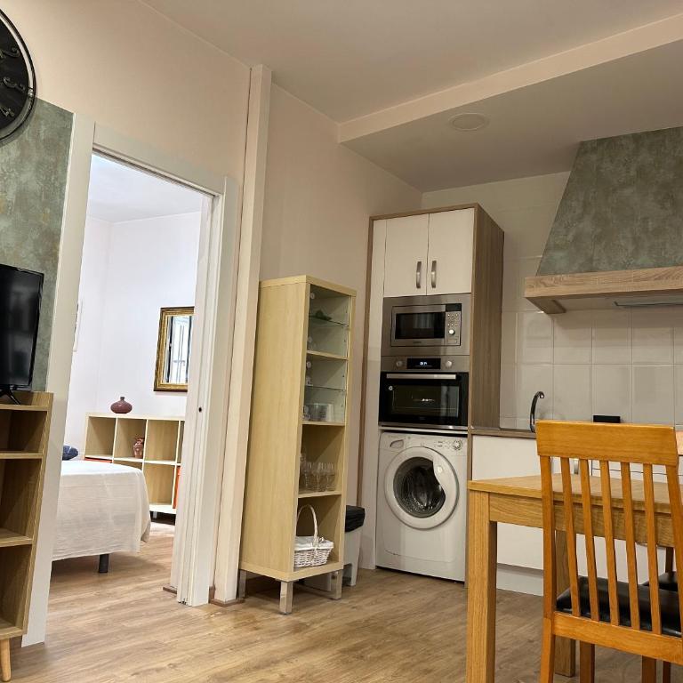 Dos Torres Tenor Gayarre - Encanto con Balcón Interior - Apartamento de 2 dormitorios - 13