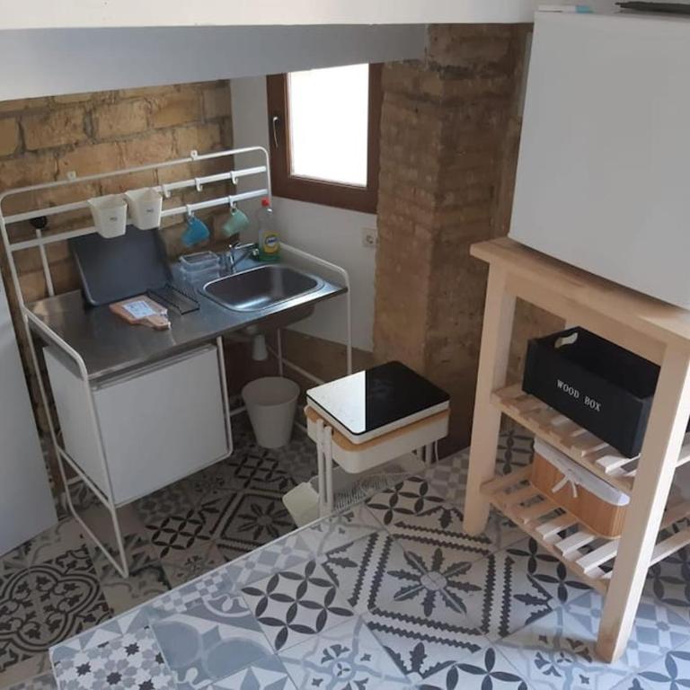 Precioso apartamento con a/a en Ruzafa con terracita privada y acceso a un jardín, para 2-3 personas - One-Bedroom Apartment - 6