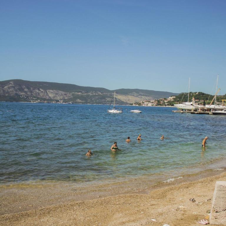 SeaView Zelenika - Two-Bedroom Apartment - 26