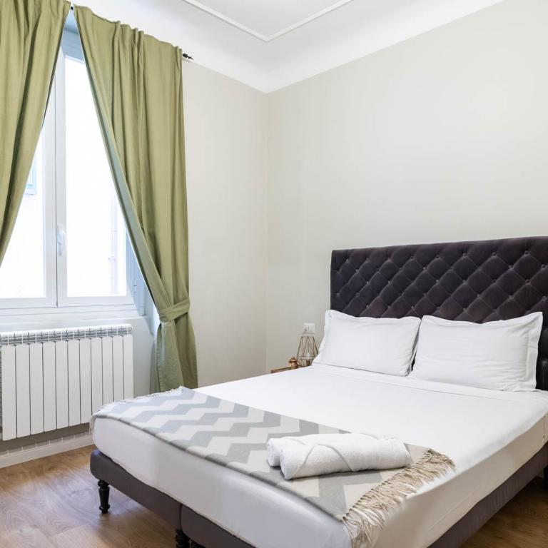 La Piazzetta Rooms & Apartments - Due Camere Adiacenti con Bagno Privato Esterno - 3