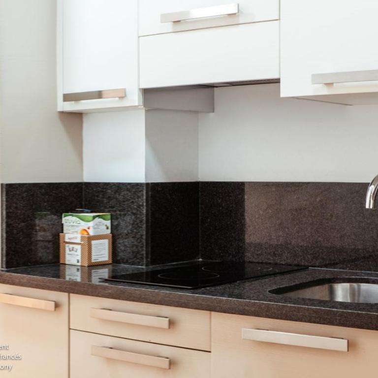 Living4Malaga Calderón de la Barca - Apartamento de 2 dormitorios con balcón francés - 15