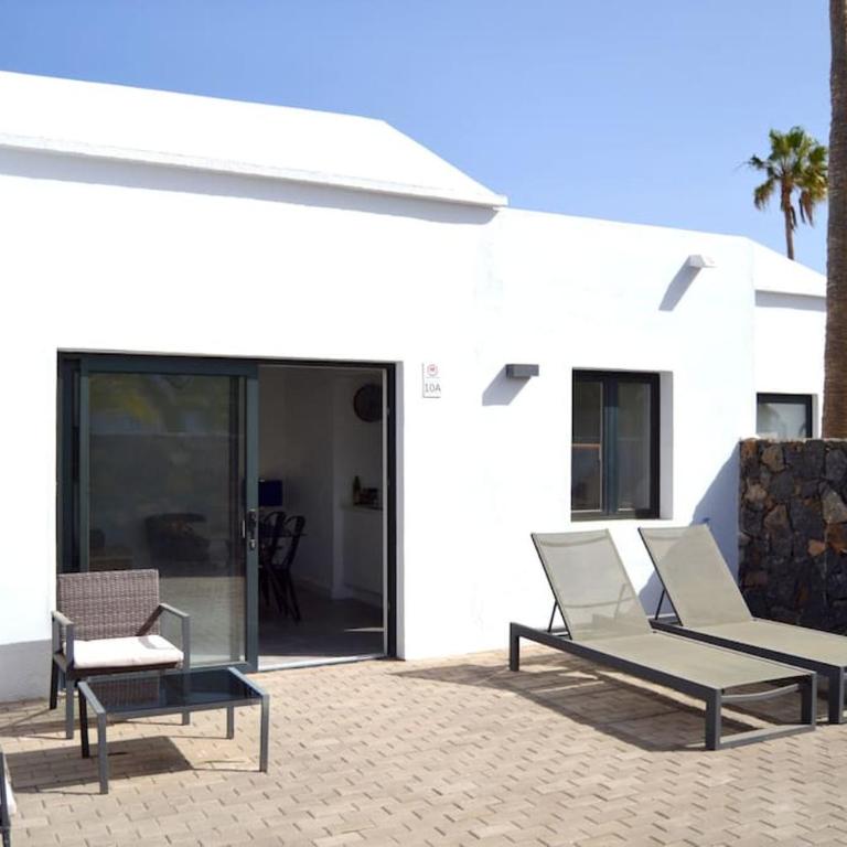 Precioso bungalow a 150 metros del mar. - Apartamento de 2 dormitorios - 1