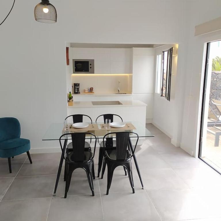 Precioso bungalow a 150 metros del mar. - Apartamento de 2 dormitorios - 2