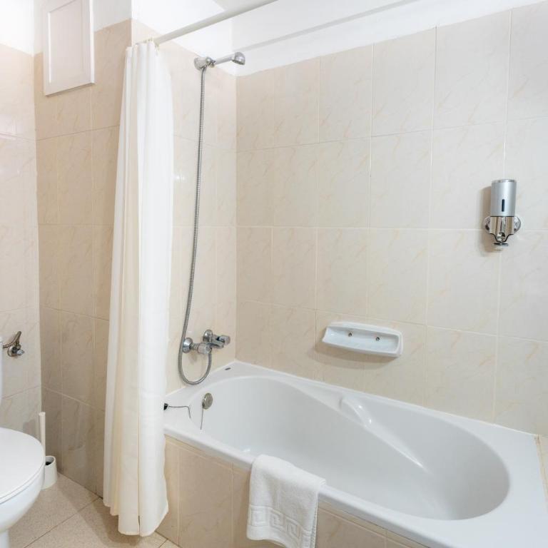 Apartamentos Borinquen - Estudio con vistas al jardín - 2