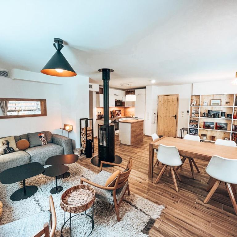 Le Peyra, Apt 4 personnes avec terrasse et jardin - Appartement 2 Chambres - 1