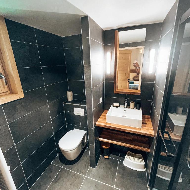 Le Peyra, Apt 4 personnes avec terrasse et jardin - Appartement 2 Chambres - 7