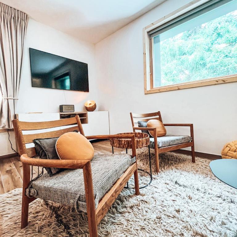 Le Peyra, Apt 4 personnes avec terrasse et jardin - Appartement 2 Chambres - 13