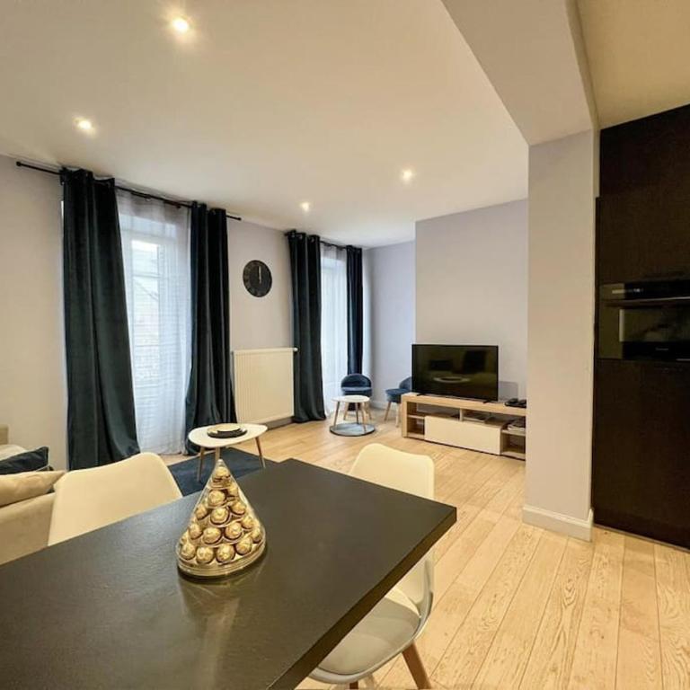 Appart DELAVIGNE spacieux classé 4 étoiles parking privatif - One-Bedroom Apartment - 9