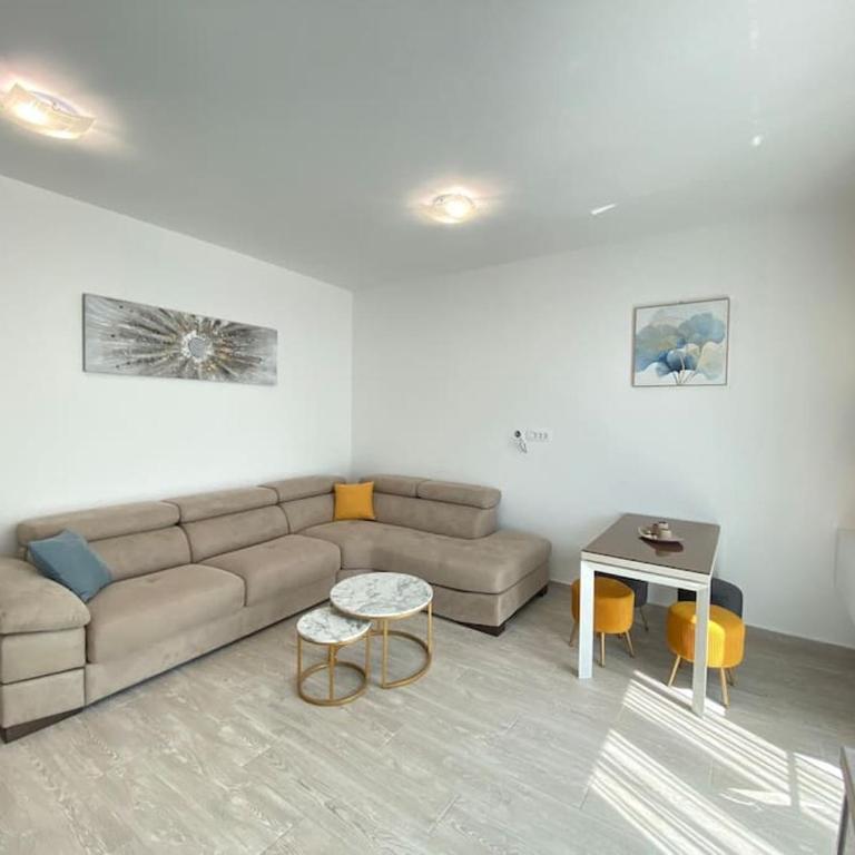 Becici - apartment Majestic - Two-Bedroom Apartment - 10