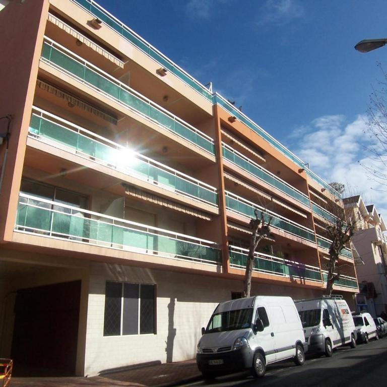 Studio en Centre-Ville d'Arcachon avec Balcon, Parking Privé et Wi-Fi, à 300m de la Plage - FR-1-374-28 - Studio - 12
