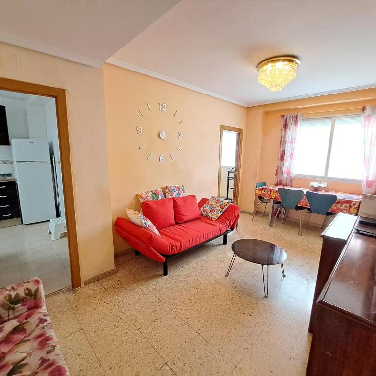 3 bedroom Flat with WiFi - Three-Bedroom Apartment - 3