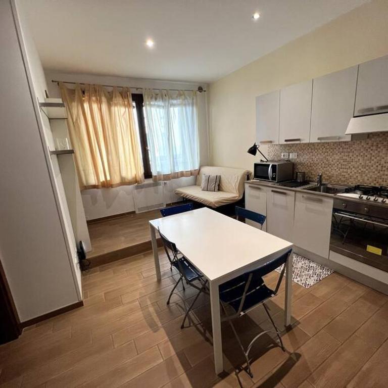 Brugnoli Home in centro storico - Appartamento con 1 Camera da Letto - 8