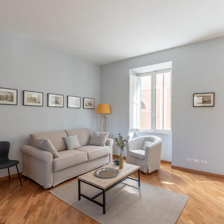 iFlat Trevi Charming Fons Trevi III - Two-Bedroom Apartment - 1