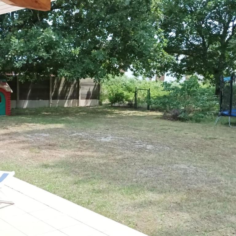 Grande maison familiale 4 chambres, 140m², proche forêt, terrasse et jardin clos, Biscarrosse - FR-1-521-22 - Maison de Vacances (8 Adultes) - 10